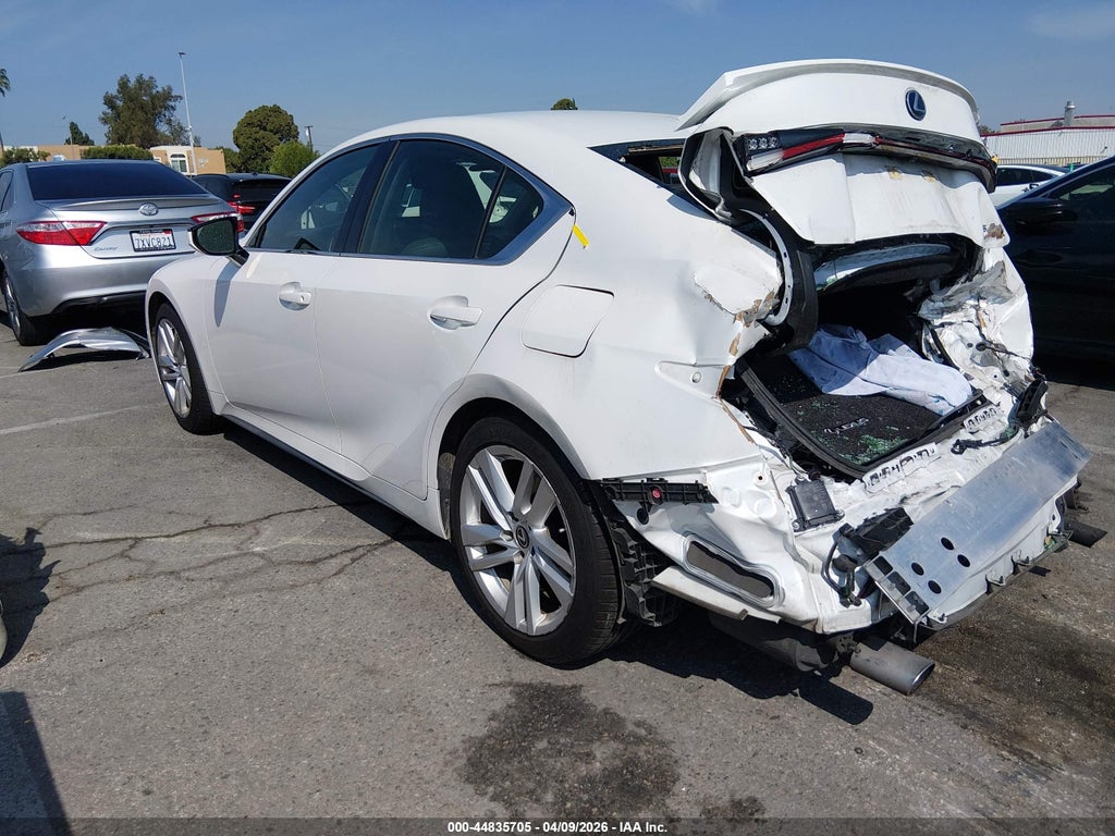 Lexus IS 300 2021