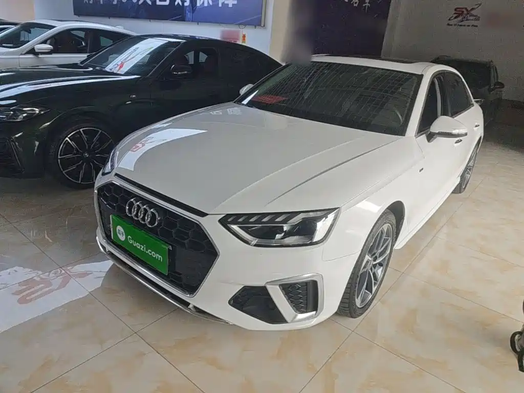 Audi A4 2023