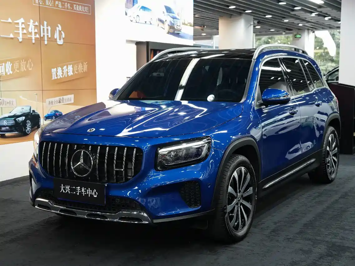 Mercedes-Benz GLB 2025