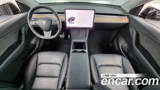 Tesla Model Y 2022