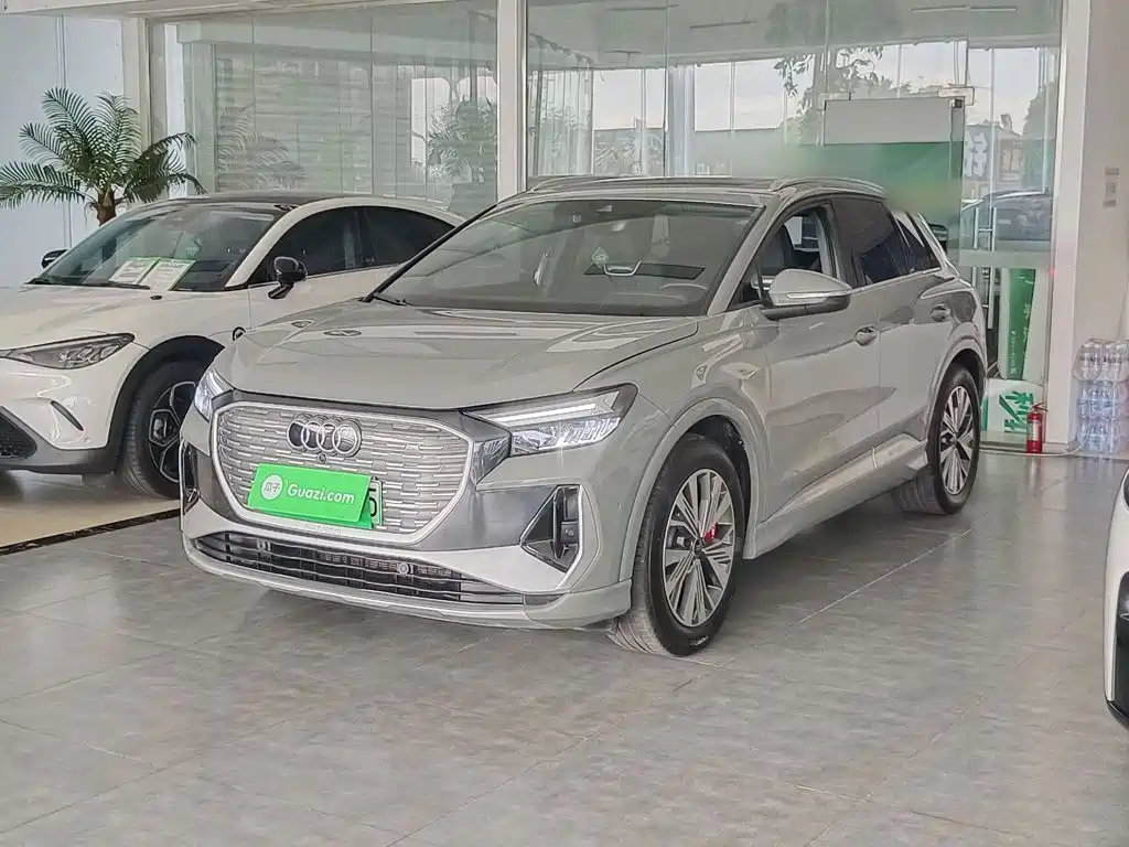 Audi Q4 e-tron 2023