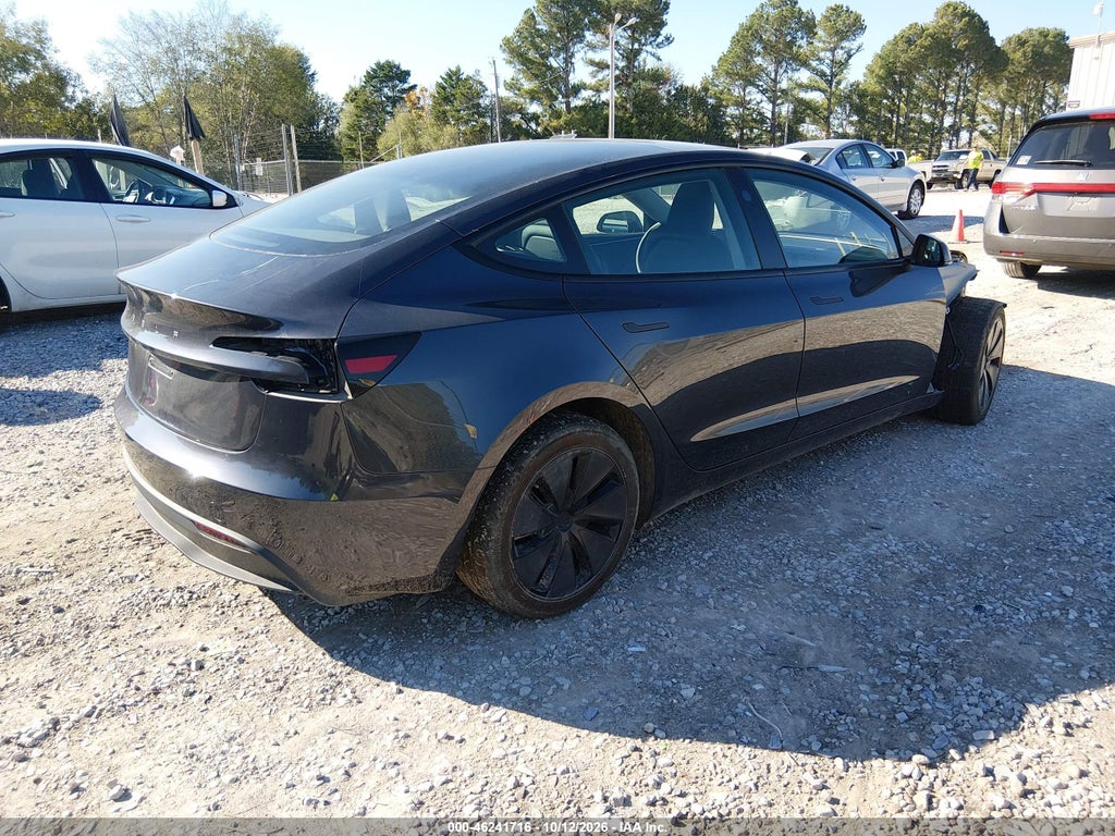Tesla Model 3 2024