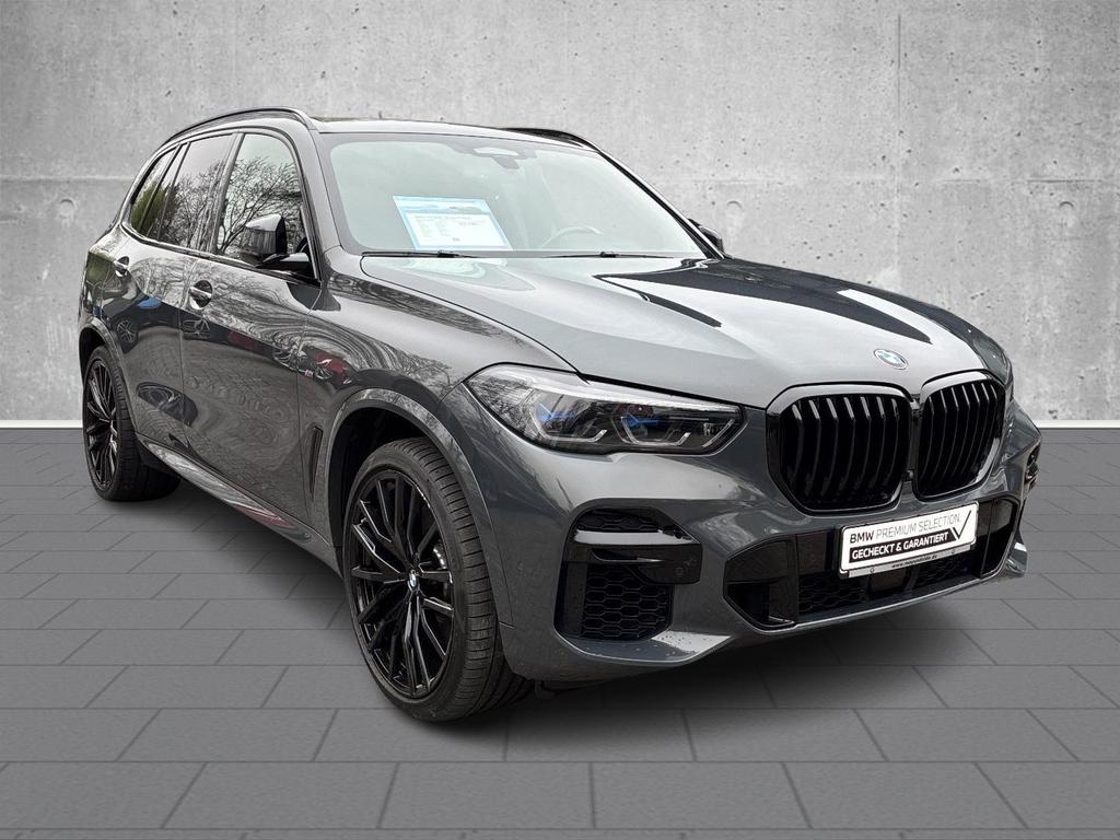 BMW X5 M50 2022