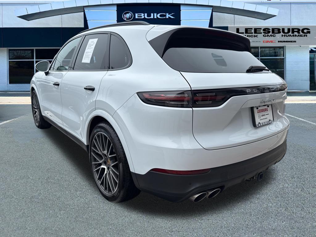 Porsche Cayenne 2022