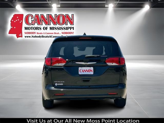 Chrysler Voyager 2023