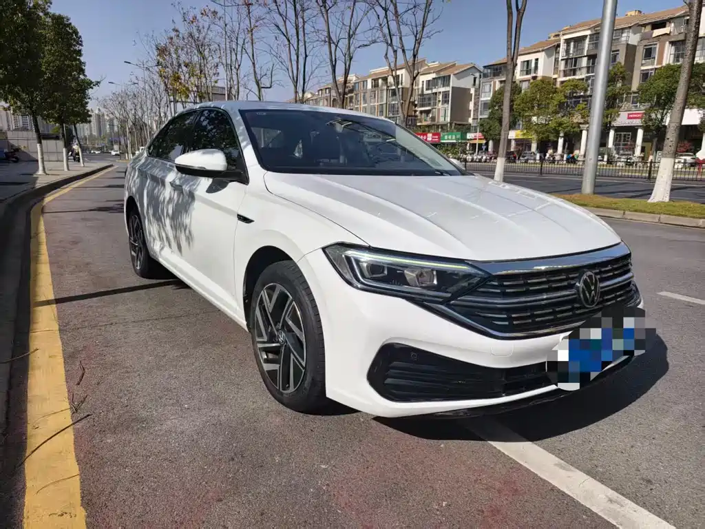 Volkswagen Jetta 2023