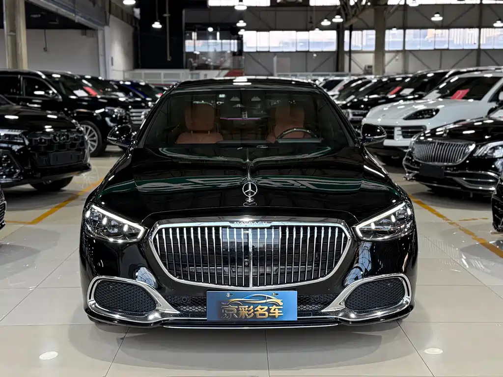 Mercedes-Benz Maybach S-Класс 2022