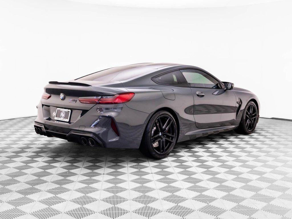 BMW M8 2024