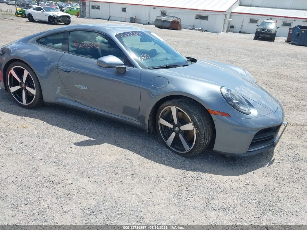 Porsche 911 2025