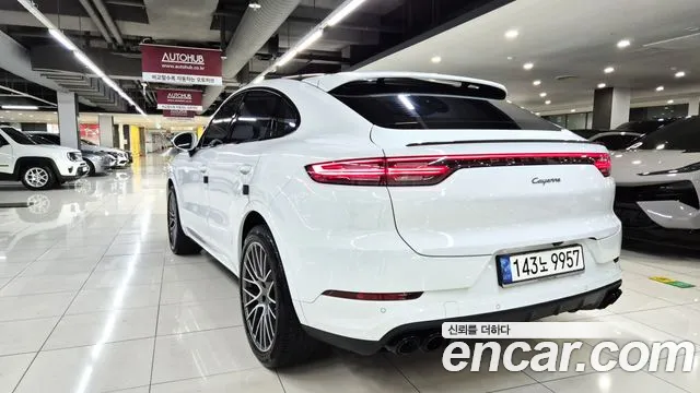 Porsche Cayenne 2022