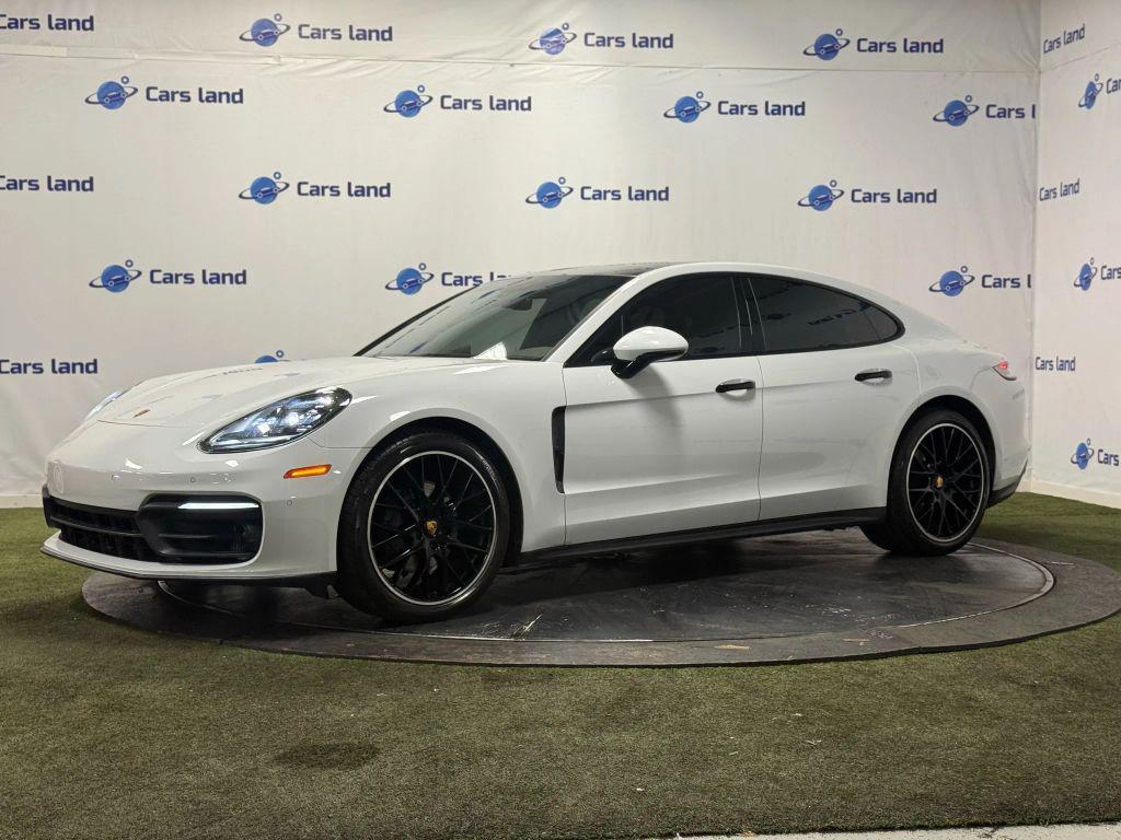 Porsche Panamera 2021