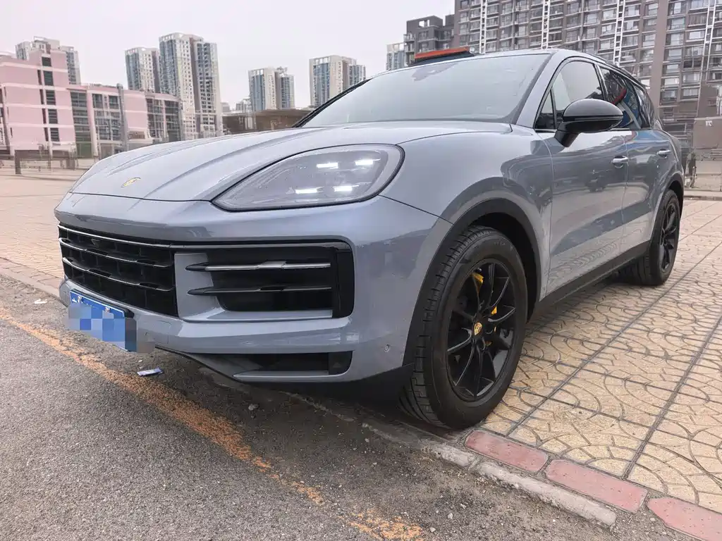 Porsche Cayenne 2023