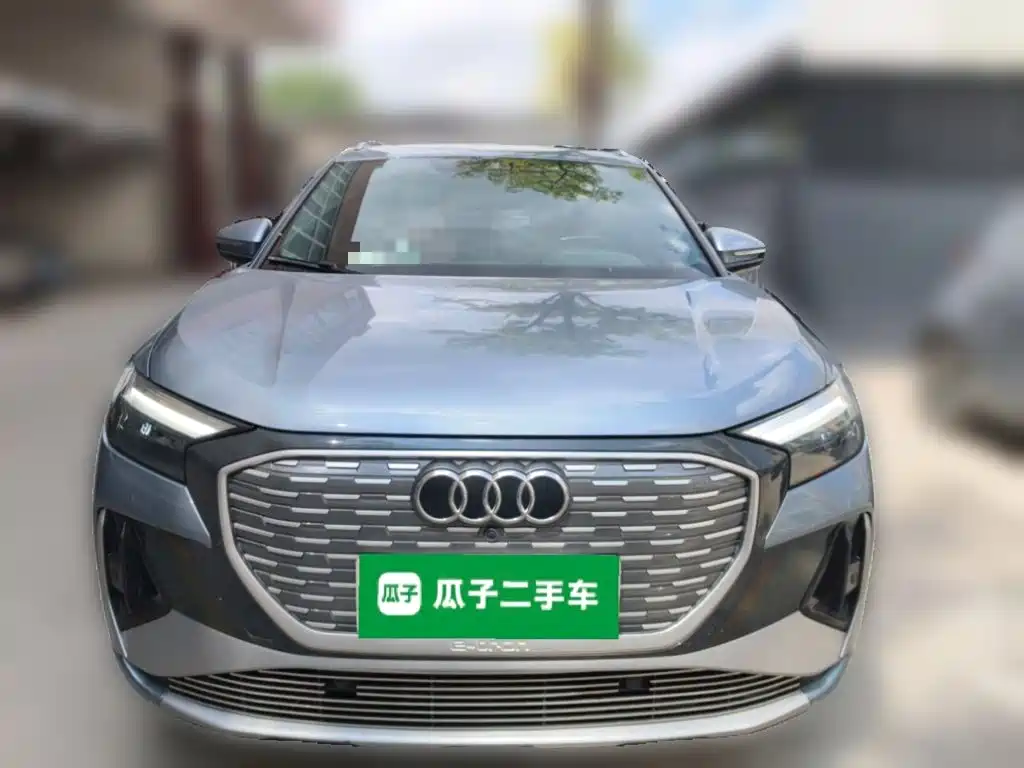 Audi Q4 e-tron 2023
