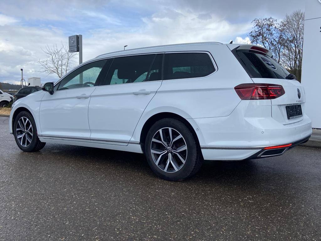 Volkswagen PASSAT VARIANT 2023