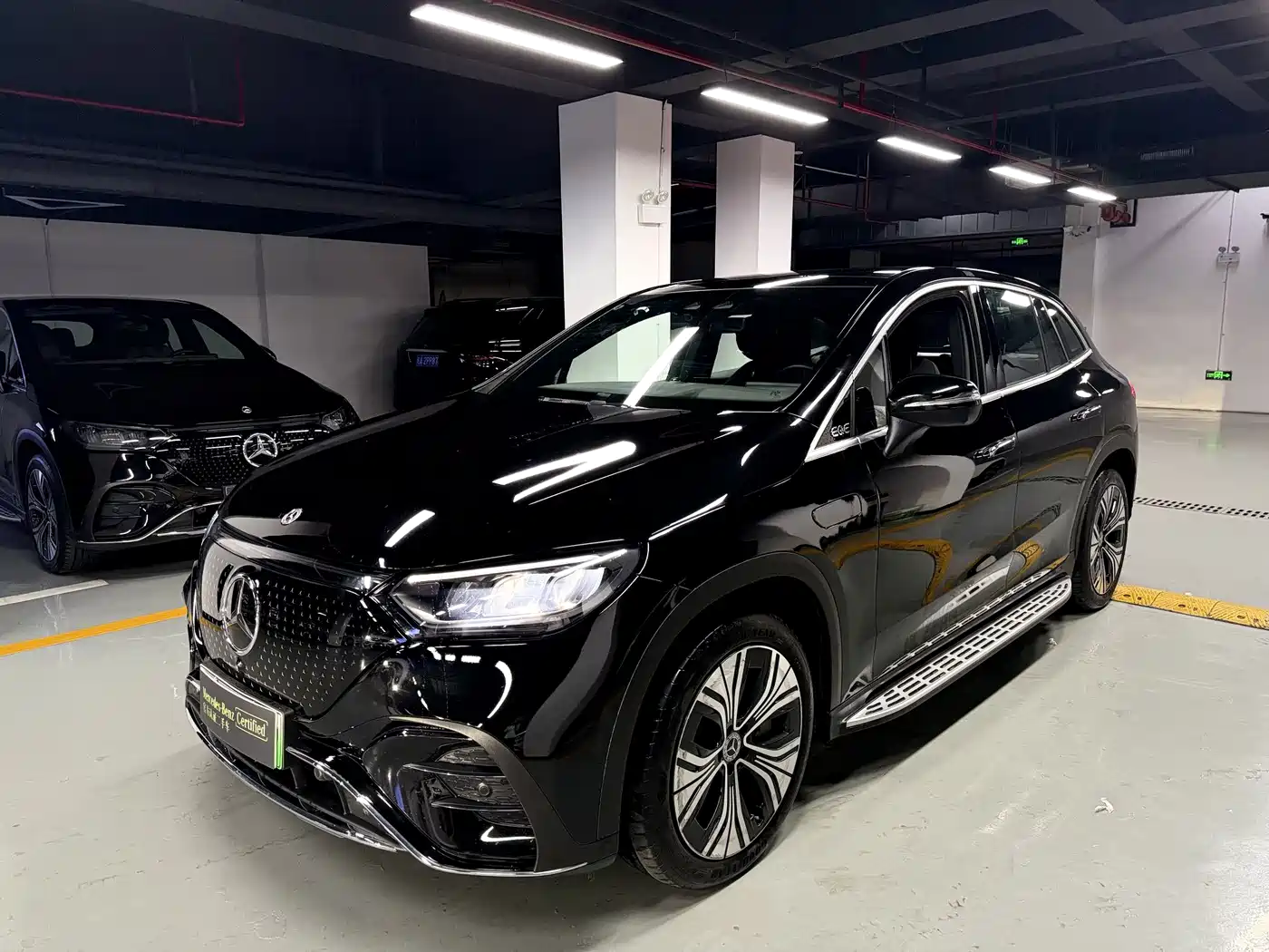 Mercedes-Benz EQE SUV 2025