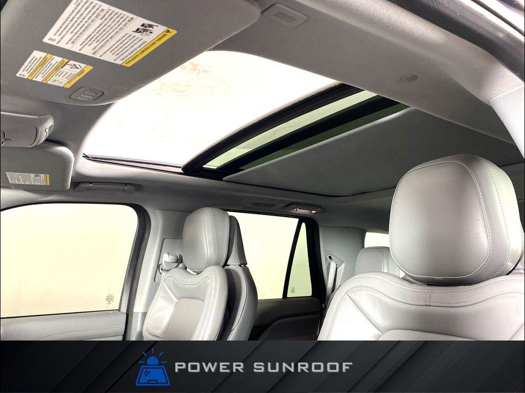 Lincoln Navigator 2021
