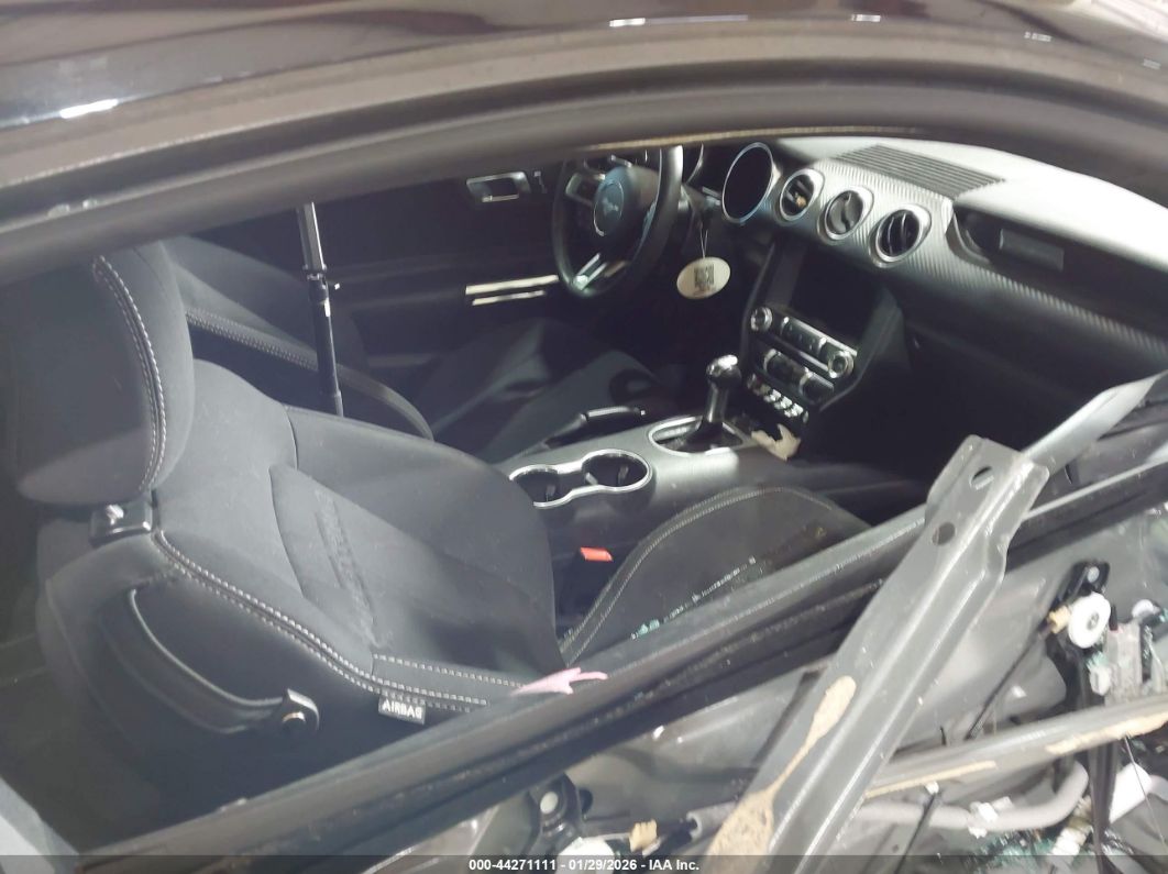 Ford Mustang 2021
