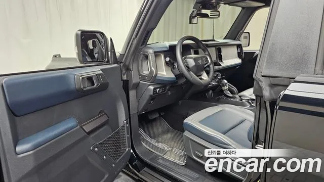 Ford Bronco 2024