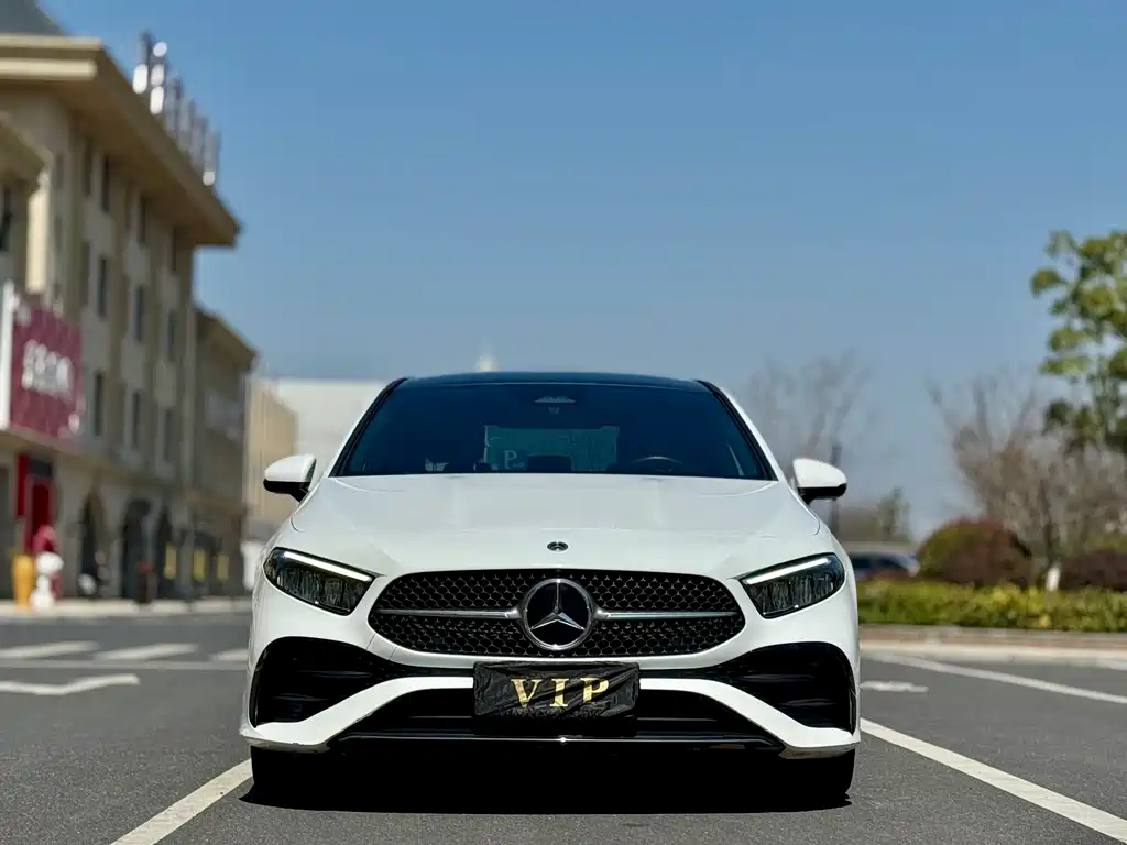 Mercedes-Benz A-Класс 2023