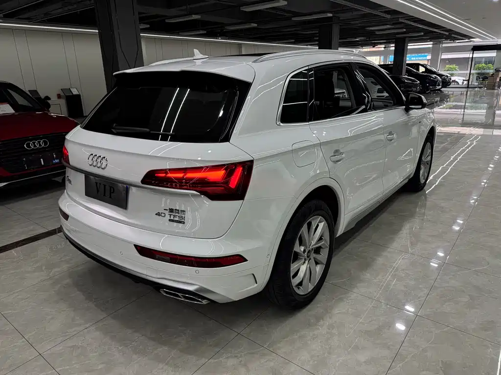 Audi Q5 2022