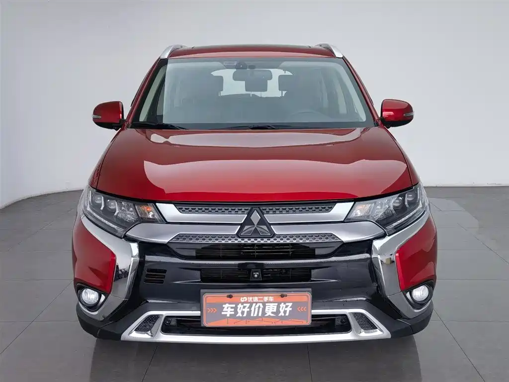Mitsubishi Outlander 2021