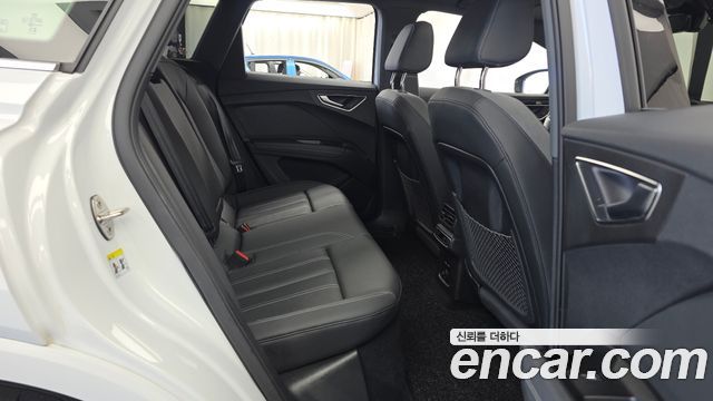 Audi Q4 e-tron 2023