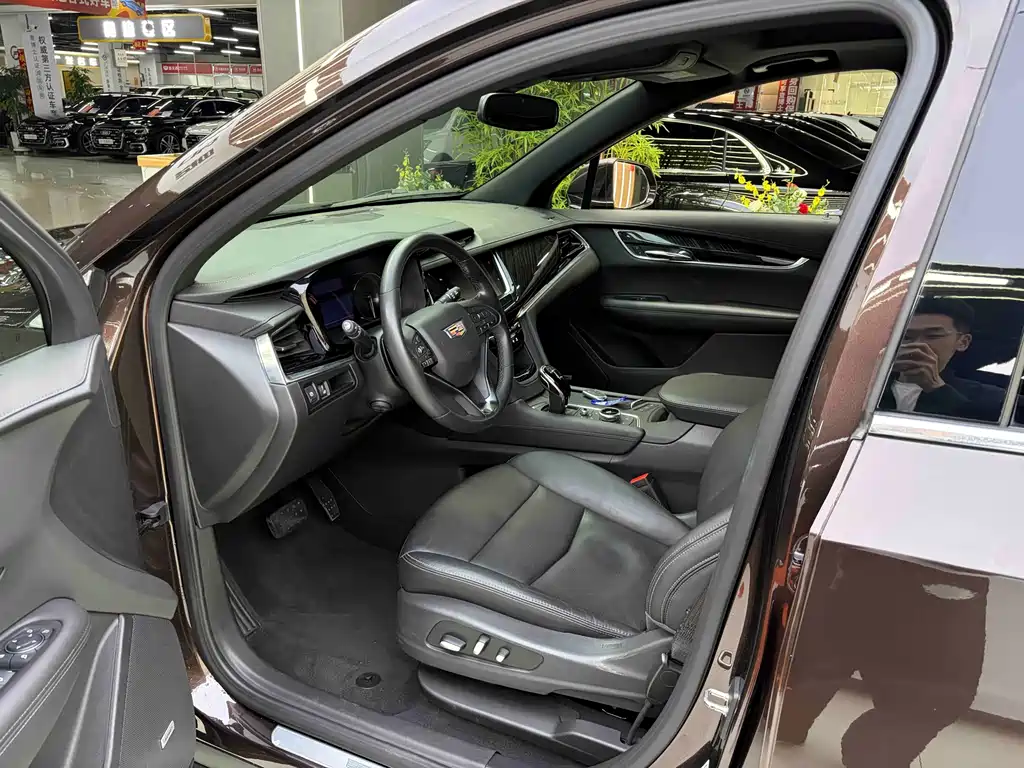 Cadillac XT6 2021