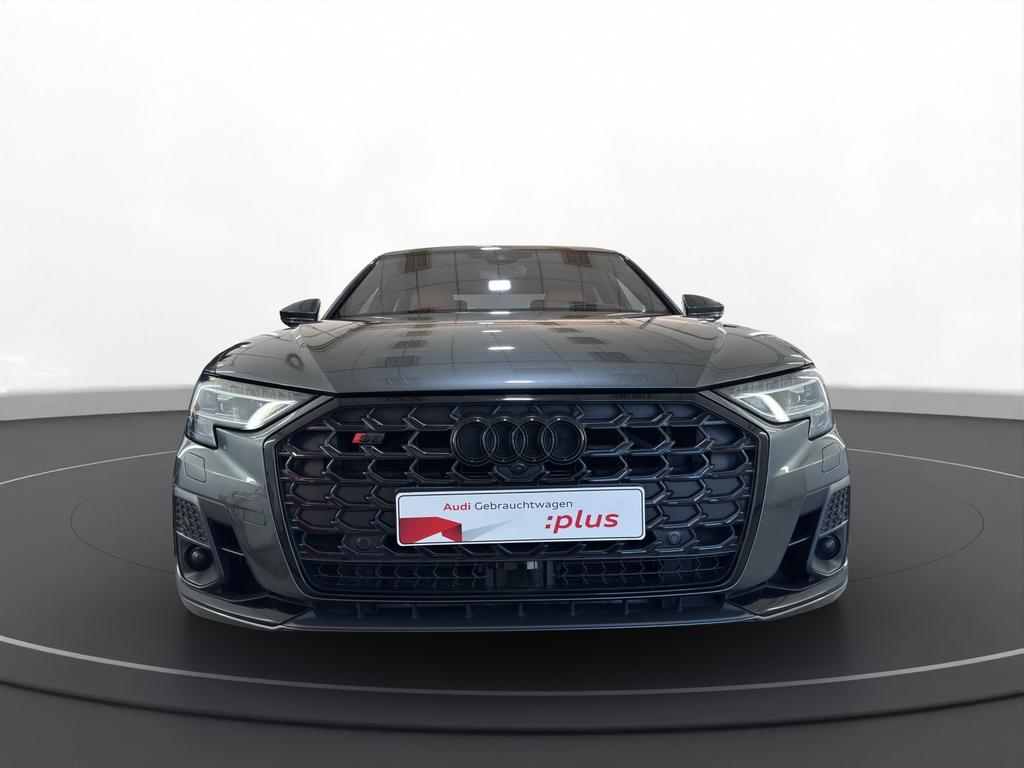 Audi S8 2023