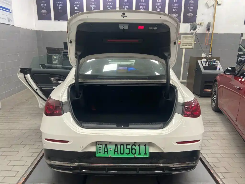 Mercedes-Benz CLA 2025