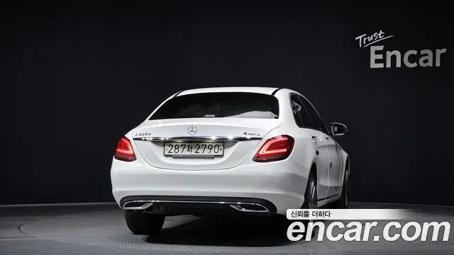 Mercedes-Benz C-Класс 2020