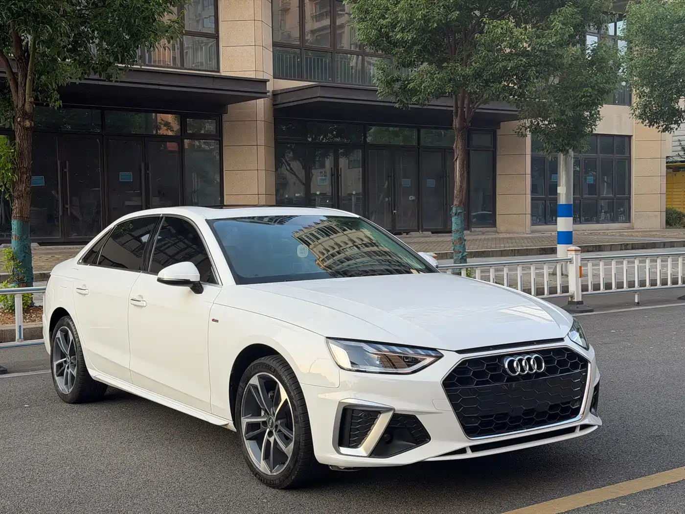 Audi A4 2023