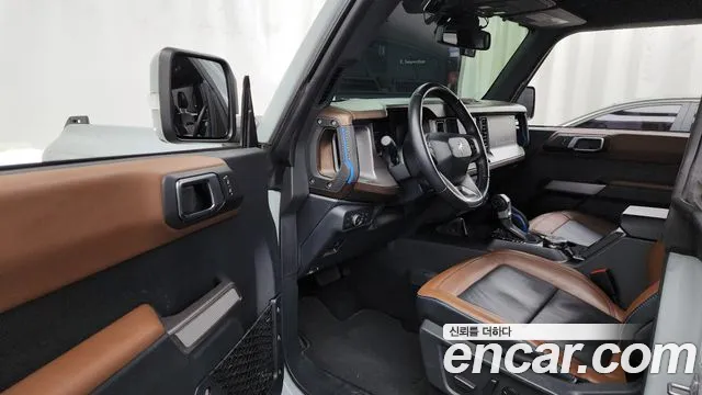 Ford Bronco 2022