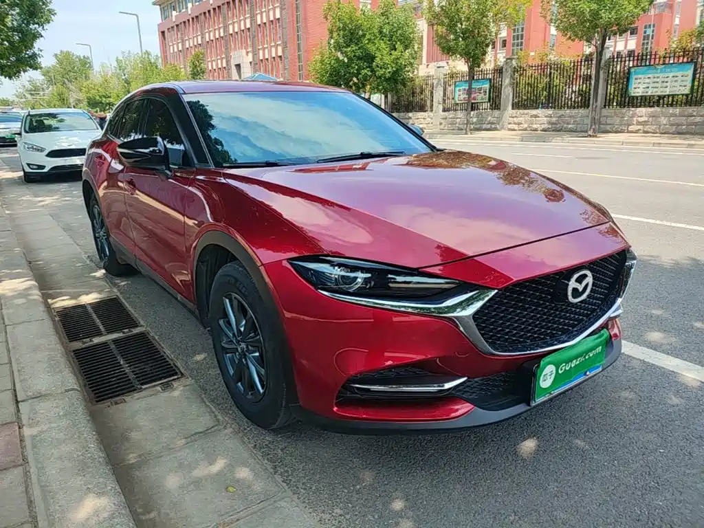 Mazda CX-4 2023