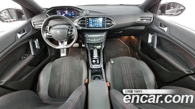 Peugeot 308 2021