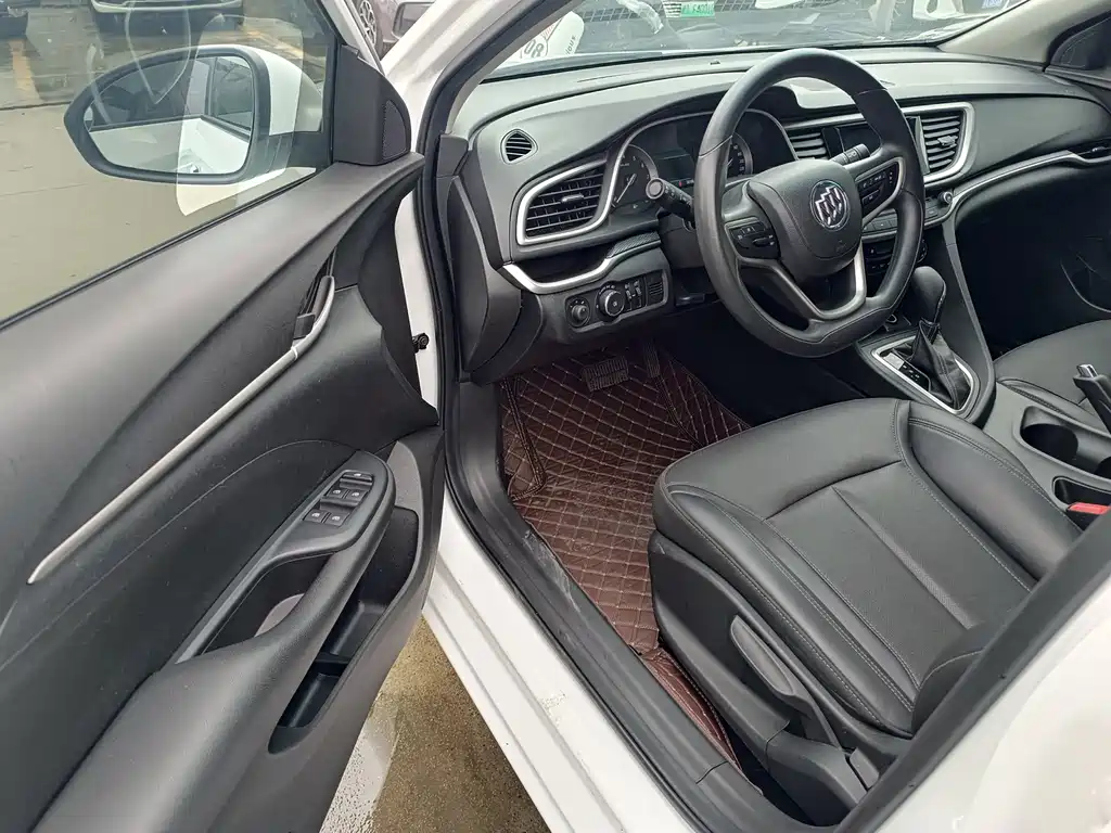 Buick Excelle 2021