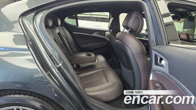 Genesis G70 2021