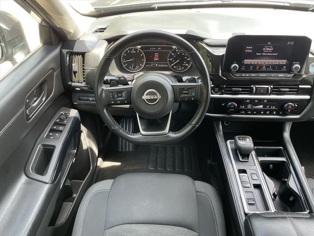 Nissan Pathfinder 2025