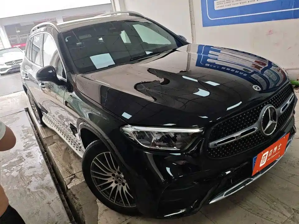 Mercedes-Benz GLC 2024