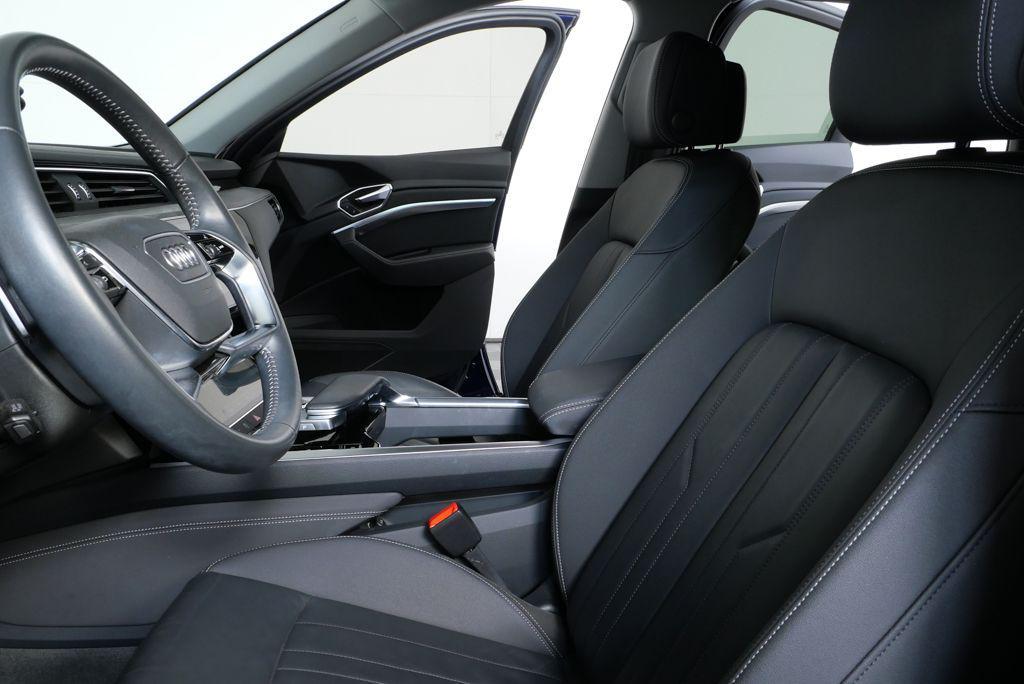 Audi e-tron 2021