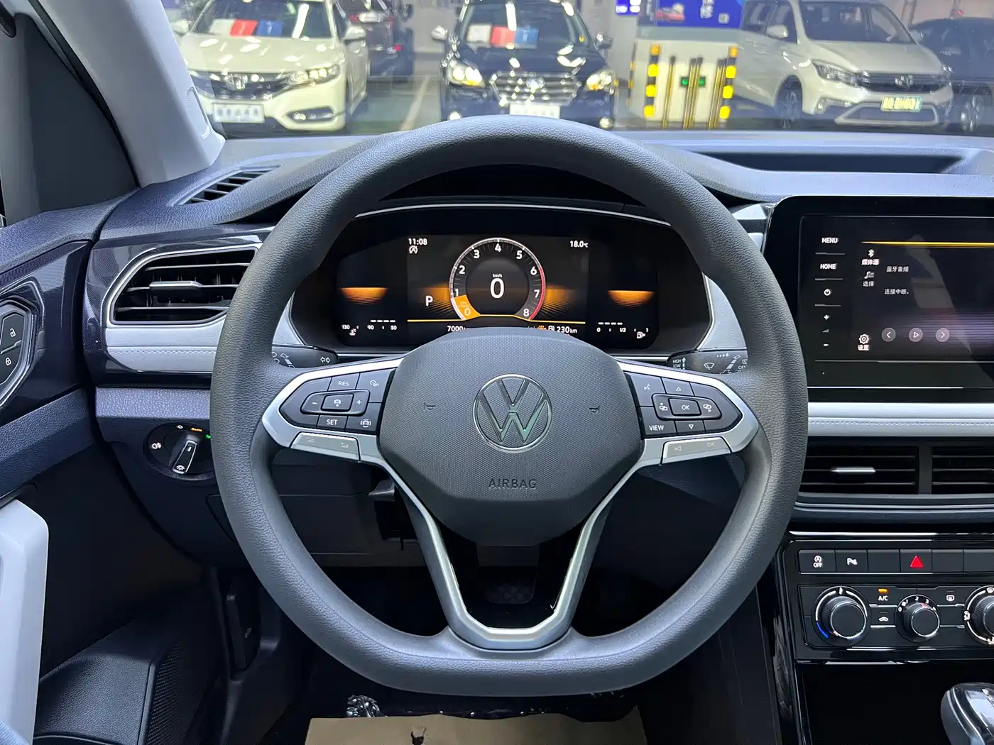 Volkswagen Tharu 2025