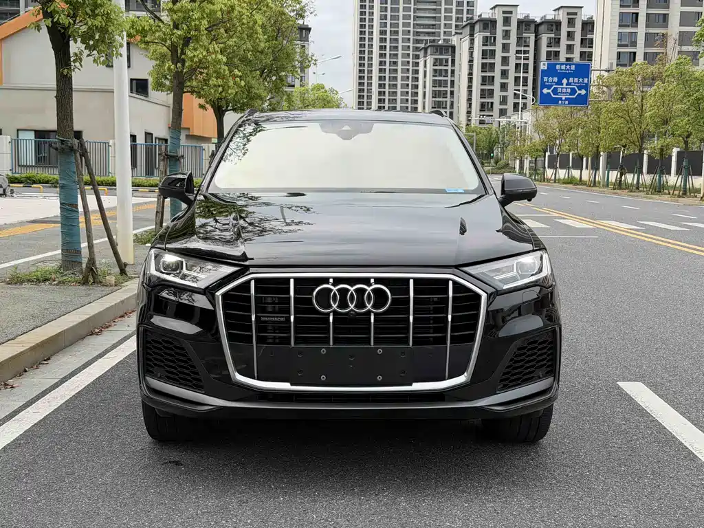 Audi Q7 2022