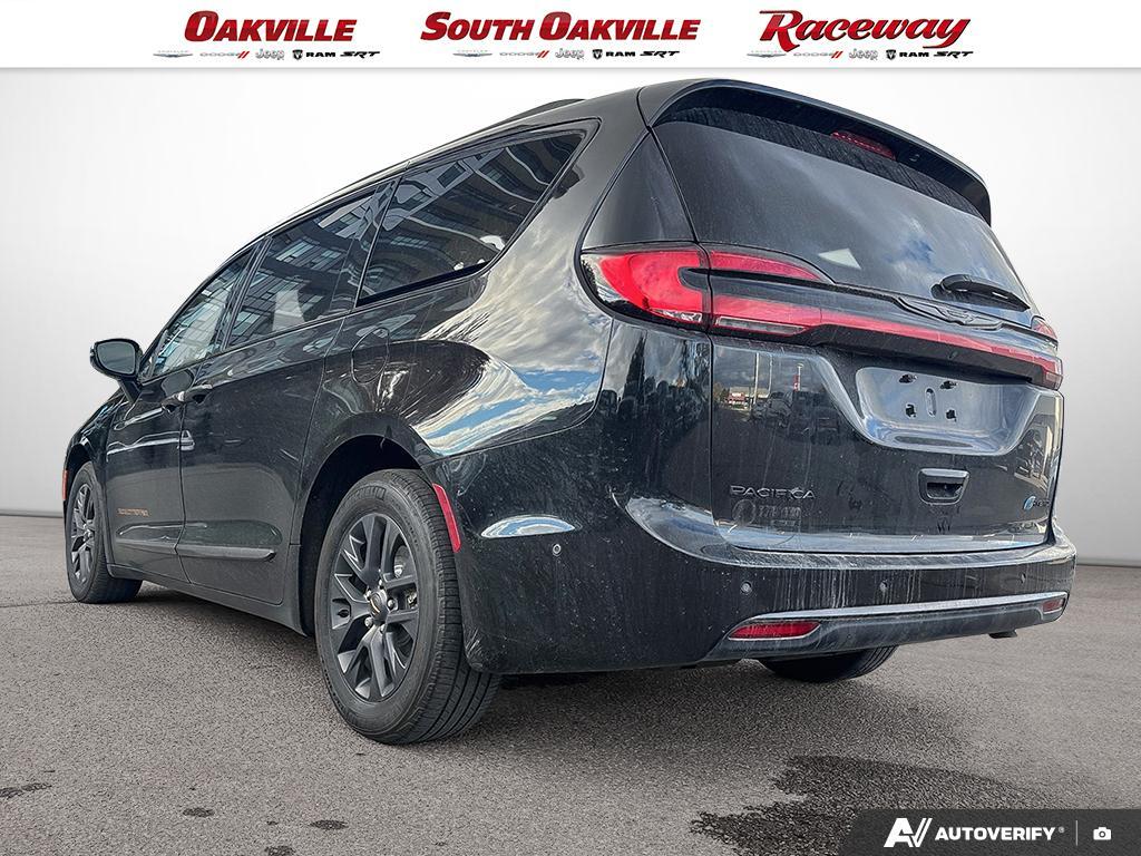 Chrysler Pacifica 2024