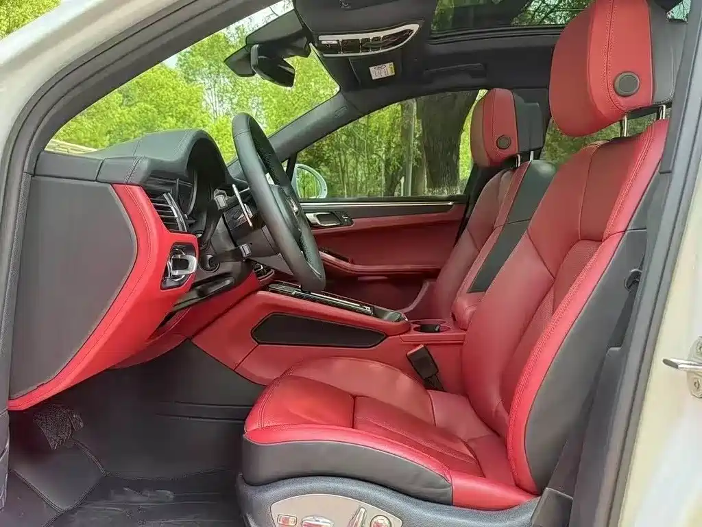 Porsche Macan 2022
