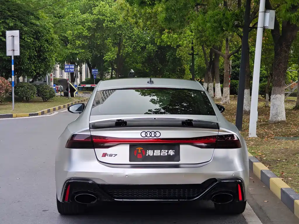 Audi RS 7 2021