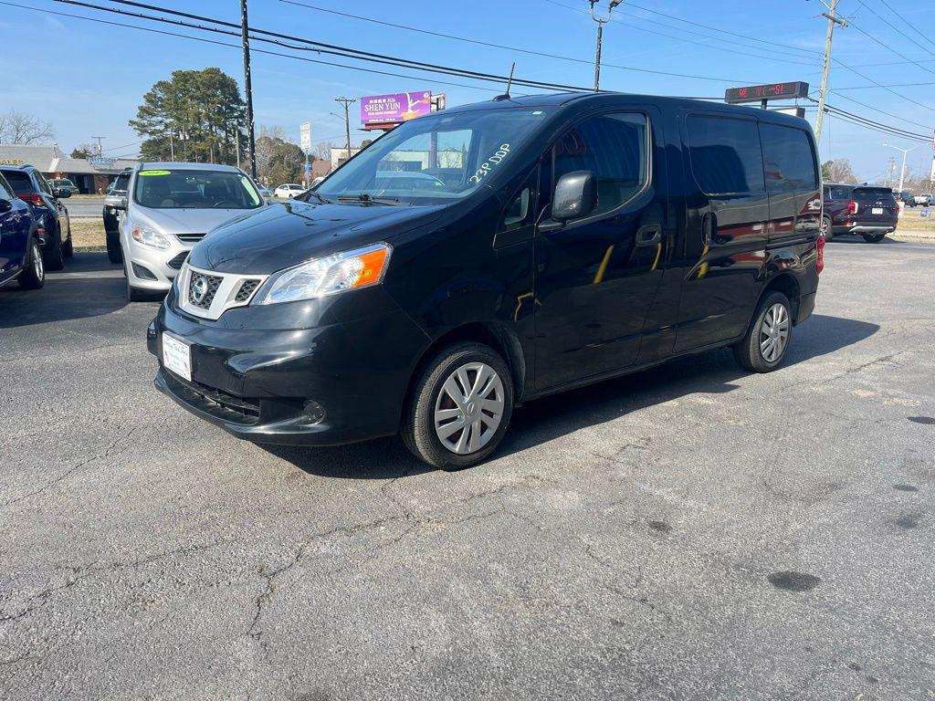 Nissan NV200 2021