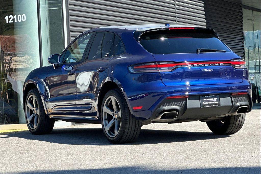 Porsche Macan 2024