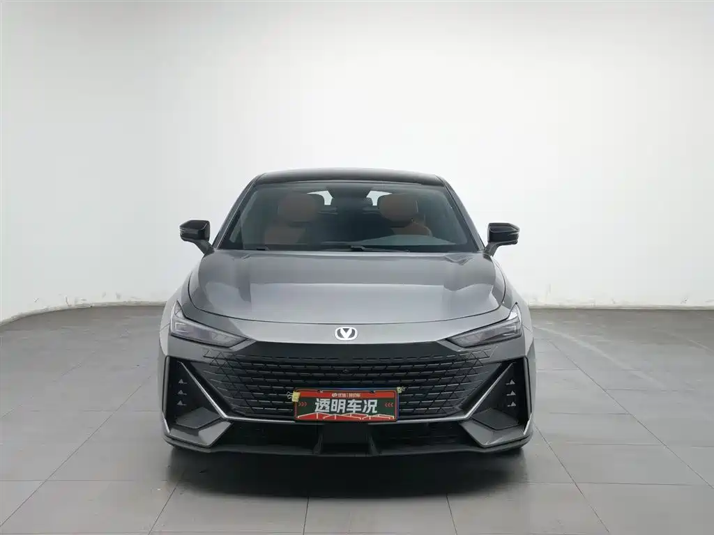 Changan UNI-V 2022
