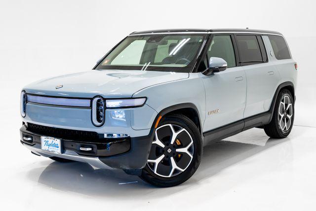 Rivian R1S 2023