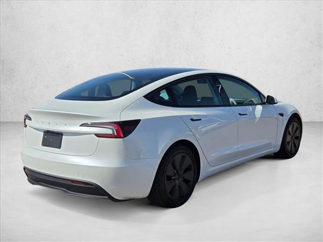 Tesla Model 3 2024