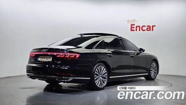 Audi A8 2021